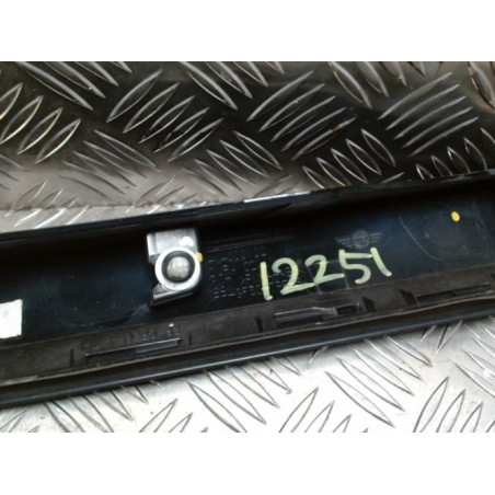 Baguette de porte avant droite MINI MINI 2 R60 COUNTRYMAN BREAK d’occasion