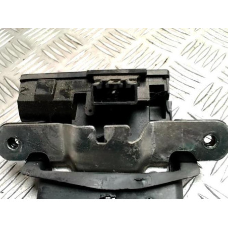 Serrure de hayon FORD FIESTA 6 PHASE 1 d’occasion