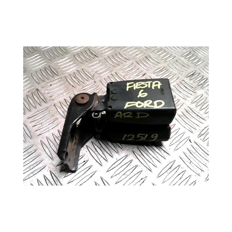 Attache ceinture arriere droit FORD FIESTA 6 PHASE 1 d’occasion