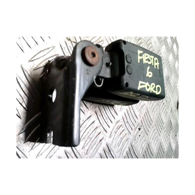 Attache ceinture arriere droit FORD FIESTA 6 PHASE 1 d’occasion
