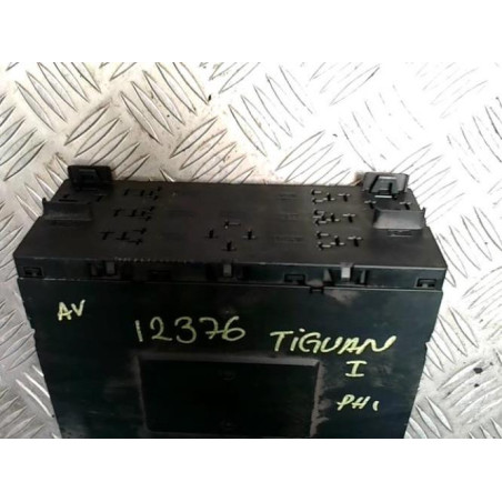 Porte fusible VOLKSWAGEN TIGUAN 1 PHASE 1 d’occasion