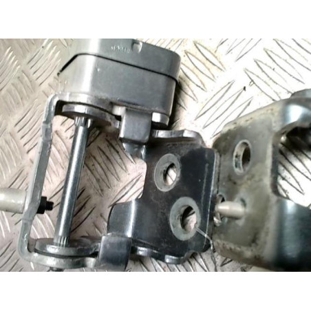 Charniere de porte arriere gauche CITROEN C3 PICASSO PHASE 1 d’occasion