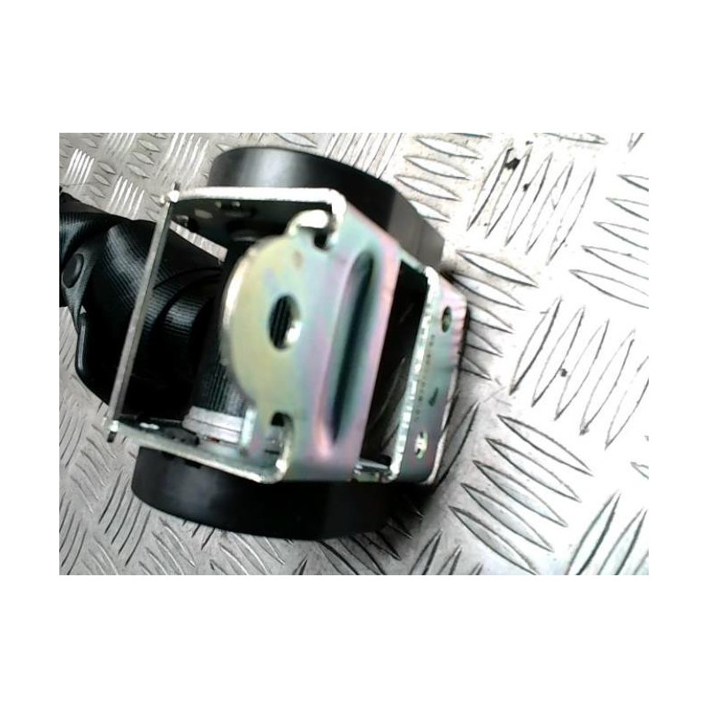 Ceinture arriere gauche DACIA DUSTER 1 PHASE 2 d’occasion