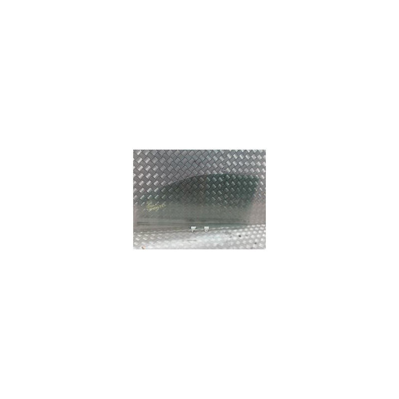 Vitre avant droit RENAULT TWINGO 2 PHASE 2 d’occasion