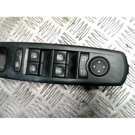 Interrupteur de leve vitre avant gauche RENAULT SCENIC 3 PHASE 2 d’occasion