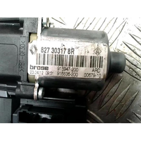 Moteur leve vitre arriere droit RENAULT SCENIC 3 PHASE 2 d’occasion