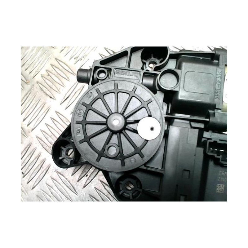 Moteur leve vitre arriere droit RENAULT SCENIC 3 PHASE 2 d’occasion