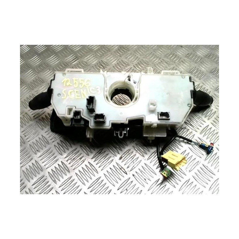 Com (Bloc Contacteur Tournant+Commodo Essuie Glace+Commodo Phare) RENAULT SCENIC 3 PHASE 2 d’occasion