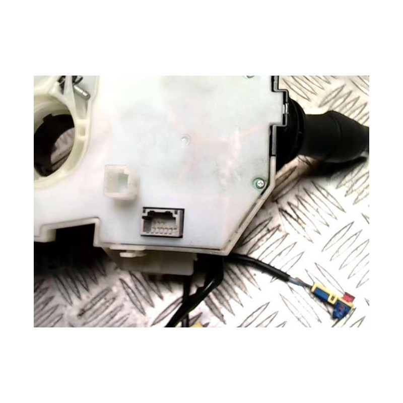 Com (Bloc Contacteur Tournant+Commodo Essuie Glace+Commodo Phare) RENAULT SCENIC 3 PHASE 2 d’occasion