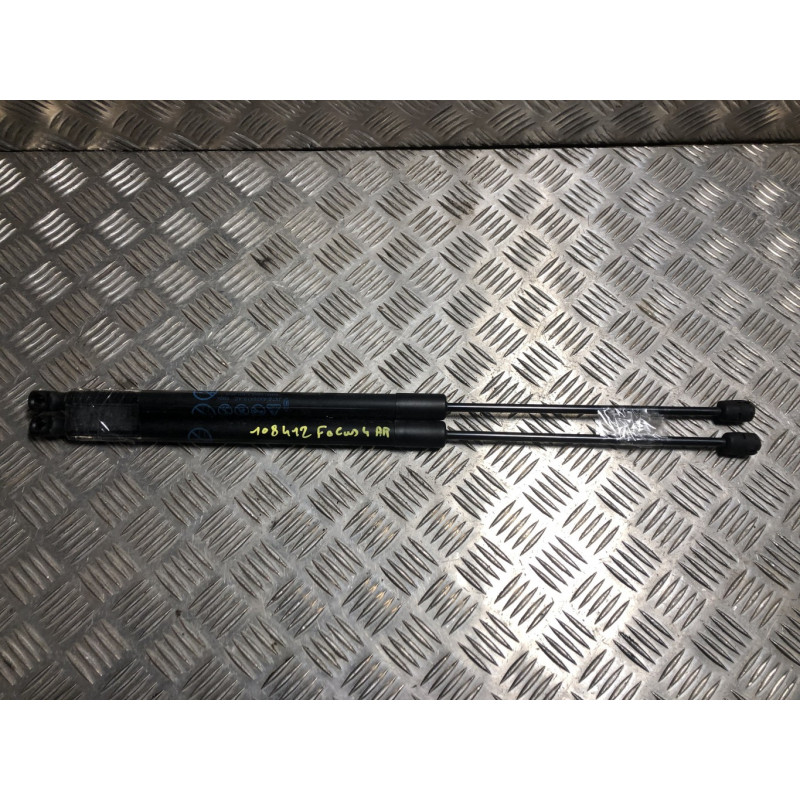 Verin de coffre FORD FOCUS 4 PHASE 1 d’occasion