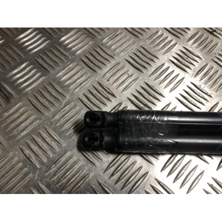 Verin de coffre FORD FOCUS 4 PHASE 1 d’occasion