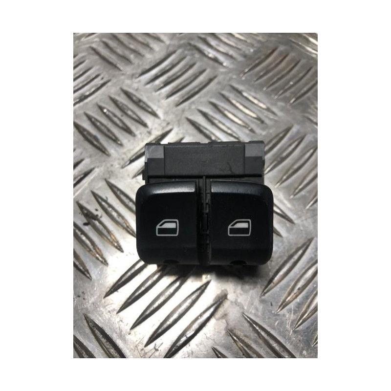 Interrupteur de leve vitre avant gauche AUDI A1 1 PHASE 1 d’occasion