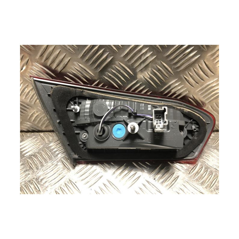 Feu arriere secondaire droit (feux) FORD FOCUS 4 PHASE 1 d’occasion