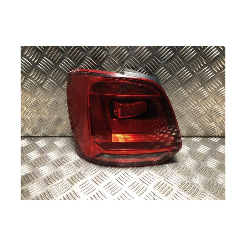 Feu arriere principal gauche (feux) VOLKSWAGEN POLO 5 PHASE 2 d’occasion