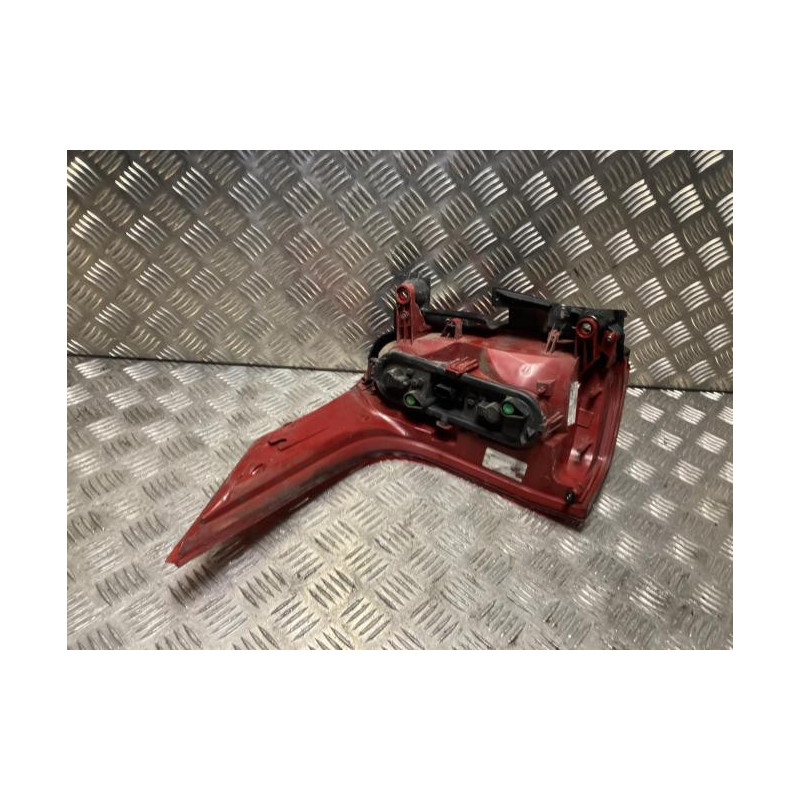 Feu arriere principal droit (feux) PEUGEOT 5008 1 PHASE 1 d’occasion