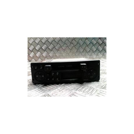 Autoradio d'origine RENAULT TRAFIC 2 PHASE 1 d’occasion