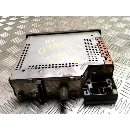Autoradio d'origine RENAULT TRAFIC 2 PHASE 1 d’occasion