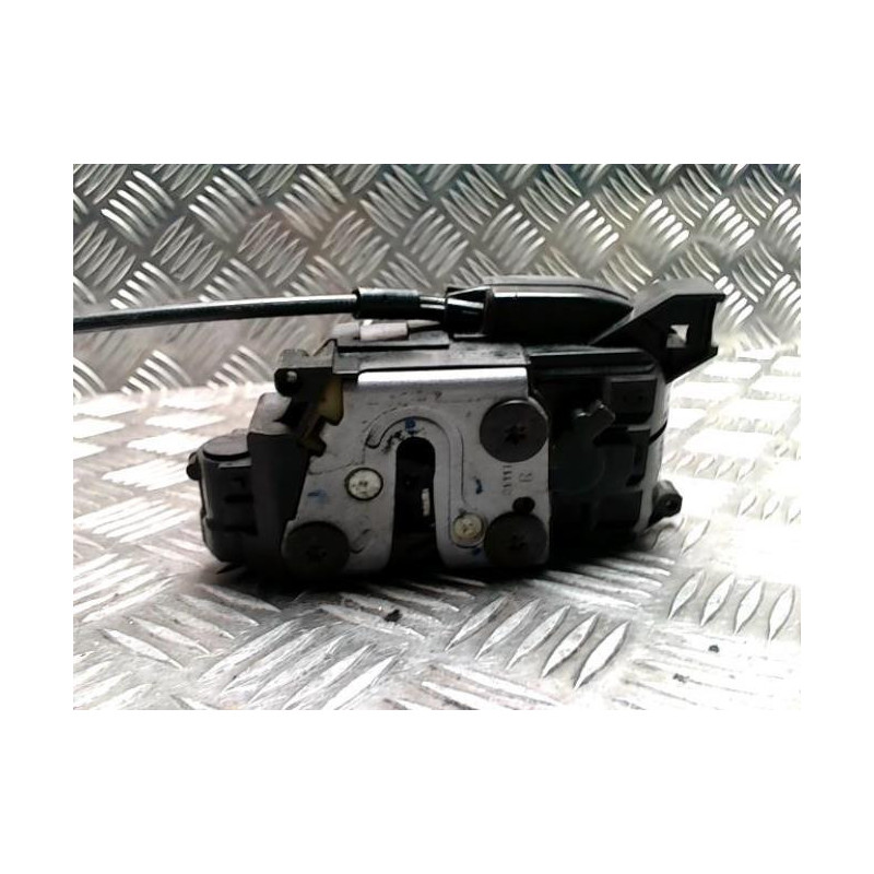 Serrure arriere droit RENAULT SCENIC 3 PHASE 1 d’occasion