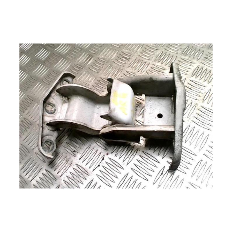 Charniere de porte arriere gauche RENAULT TRAFIC 2 PHASE 1 d’occasion
