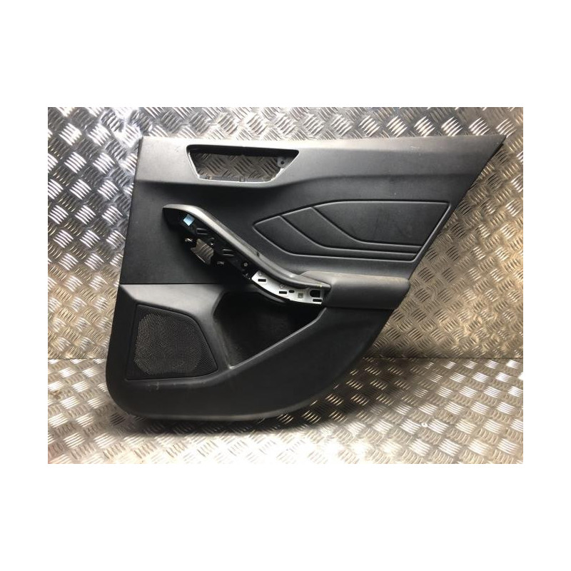 Panneau de porte arriere droit FORD FOCUS 4 PHASE 1 d’occasion