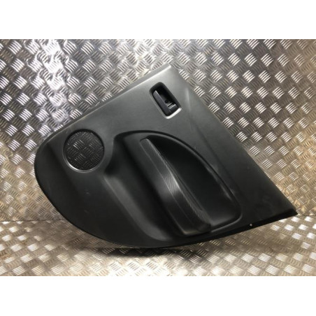 Panneau de porte arriere droit MITSUBISHI SPACE STAR 3 PHASE 3 d’occasion