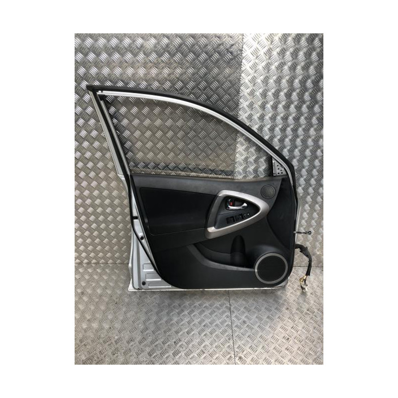 Porte avant gauche TOYOTA RAV4 3 PHASE 1 d’occasion