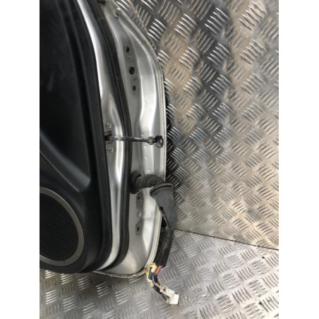 Porte avant gauche TOYOTA RAV4 3 PHASE 1 d’occasion