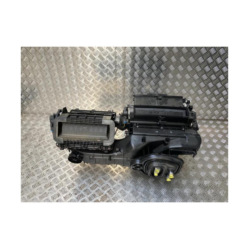 Bloc chauffage SKODA OCTAVIA 3 PHASE 1 d’occasion
