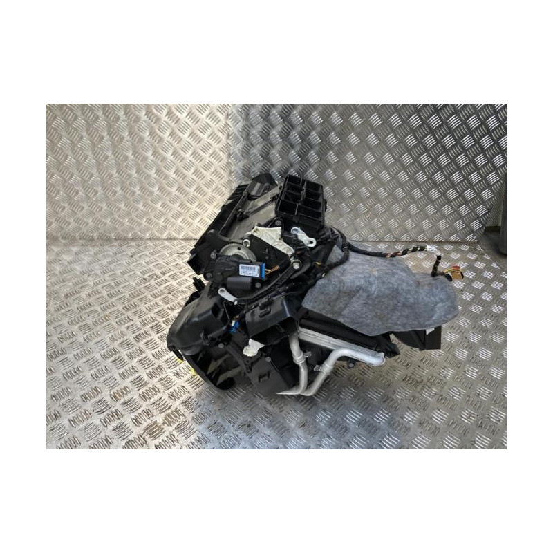 Bloc chauffage SKODA OCTAVIA 3 PHASE 1 d’occasion