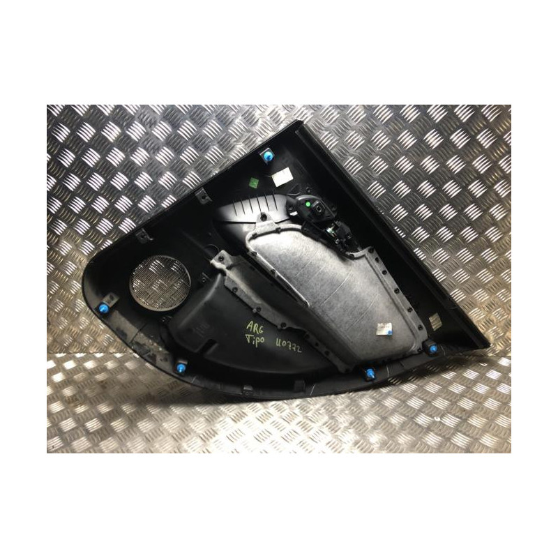 Panneau de porte arriere gauche FIAT TIPO 2 PHASE 1 d’occasion