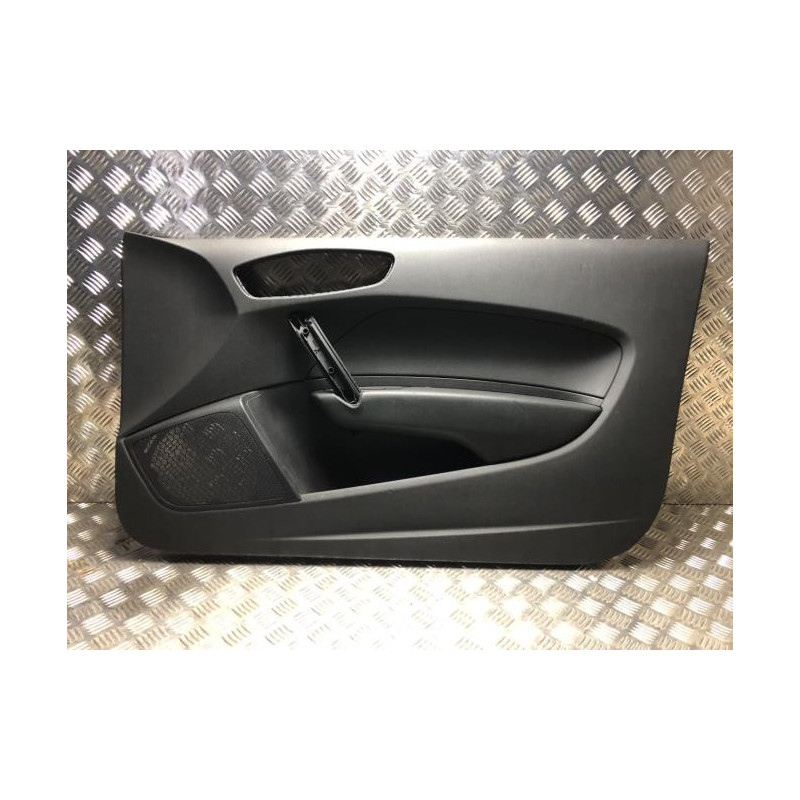 Panneau de porte avant droit AUDI A1 1 PHASE 1 d’occasion