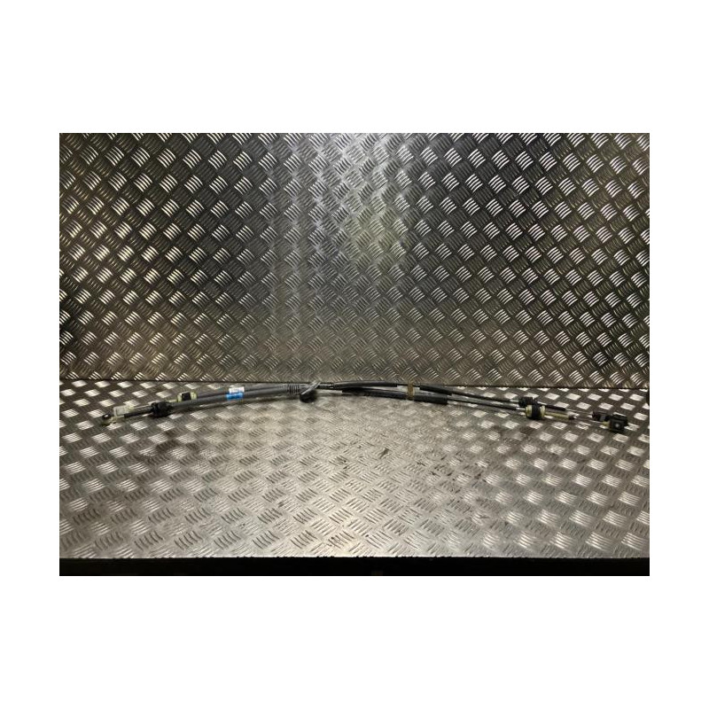 Cable levier de vitesses FORD FOCUS 4 PHASE 1 d’occasion