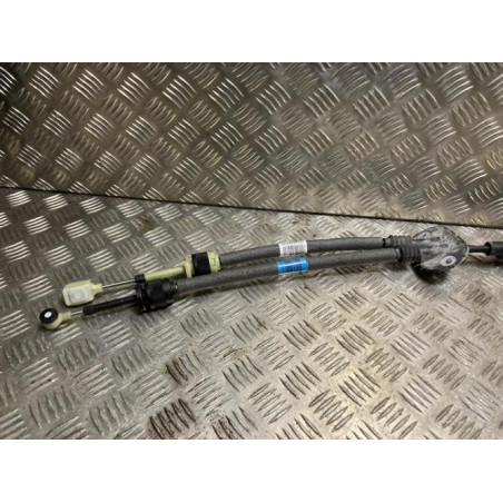 Cable levier de vitesses FORD FOCUS 4 PHASE 1 d’occasion