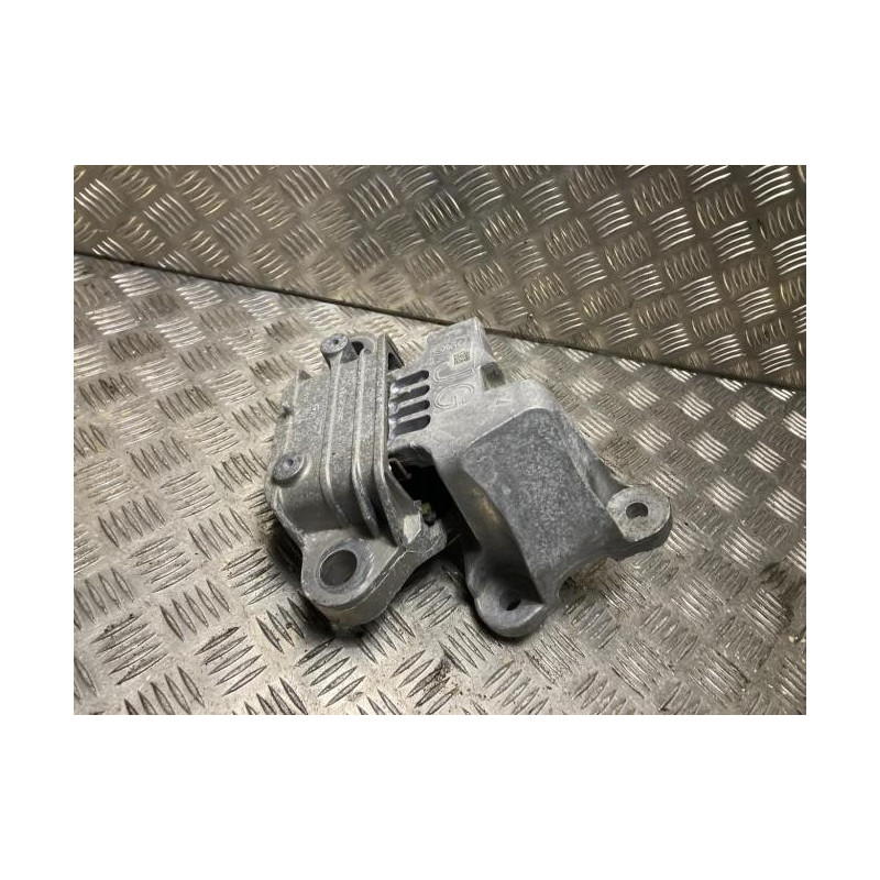 Support moteur gauche FORD FOCUS 4 PHASE 1 d’occasion