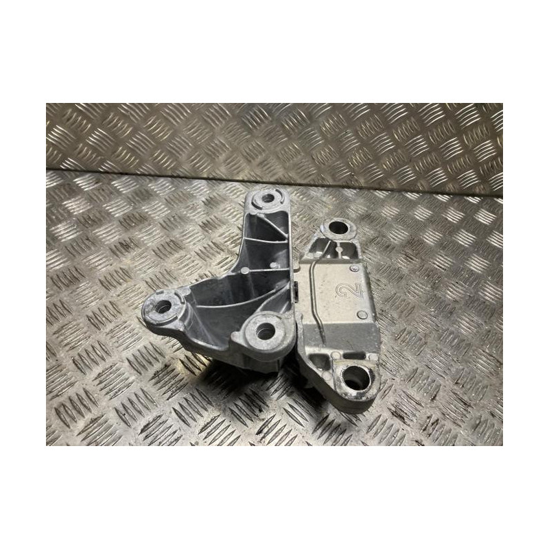 Support moteur gauche FORD FOCUS 4 PHASE 1 d’occasion