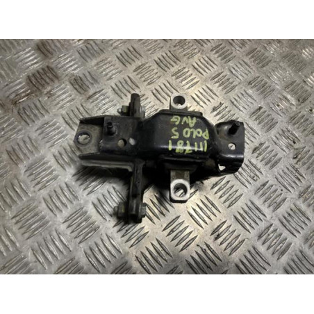 Support moteur gauche VOLKSWAGEN POLO 5 PHASE 1 d’occasion