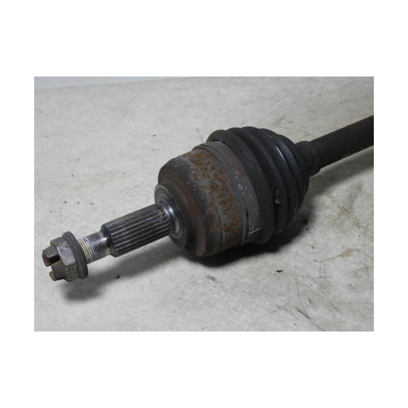 Cardan gauche (transmission) RENAULT MEGANE 3 PHASE 1 d’occasion