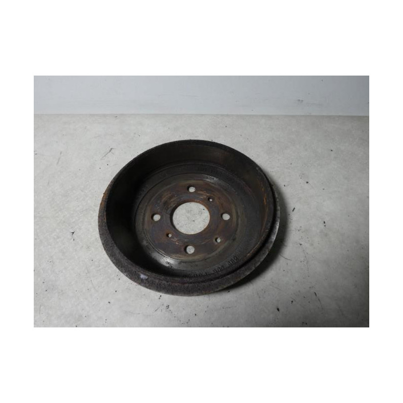 Tambour arriere gauche PEUGEOT 107 PHASE 1 d’occasion