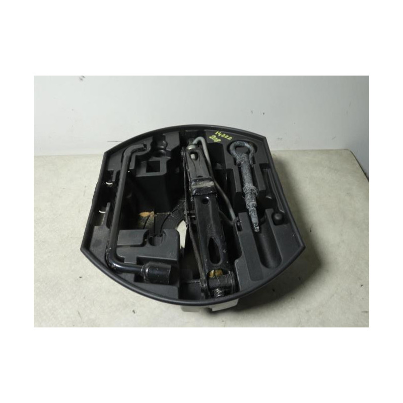 Cric (Ensemble depannage) PEUGEOT 208 1 PHASE 1 d’occasion