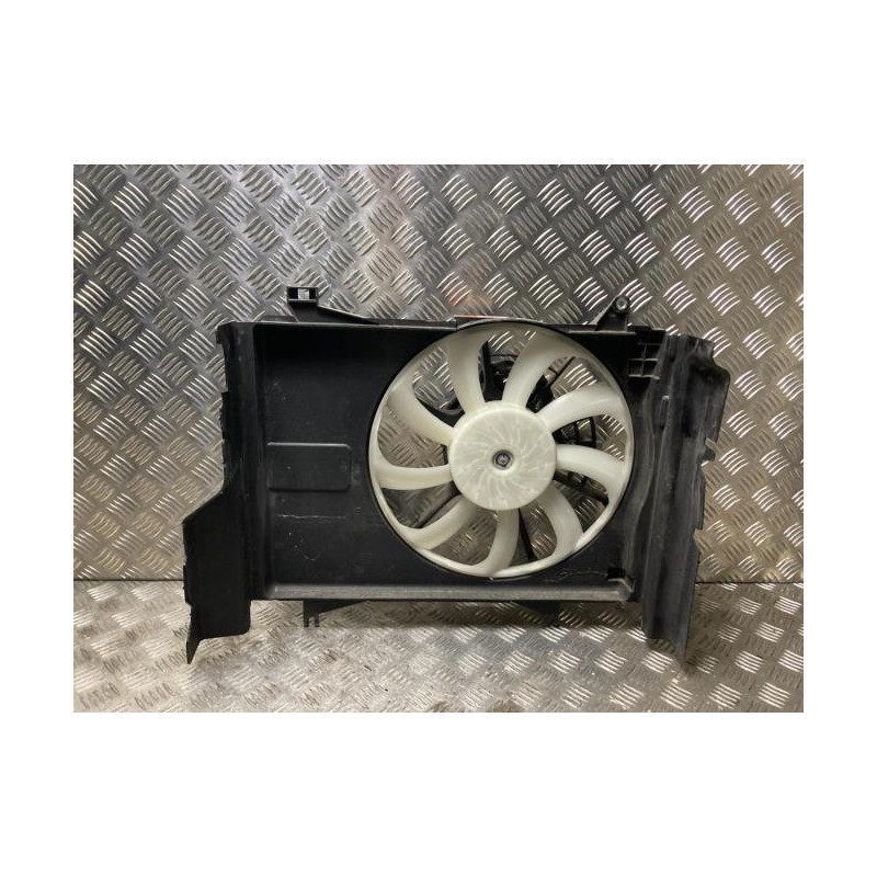 Moto ventilateur radiateur MITSUBISHI SPACE STAR 3 PHASE 3 d’occasion