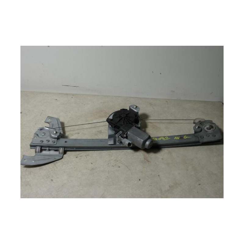 Leve vitre electrique avant gauche PEUGEOT 107 PHASE 1 d’occasion