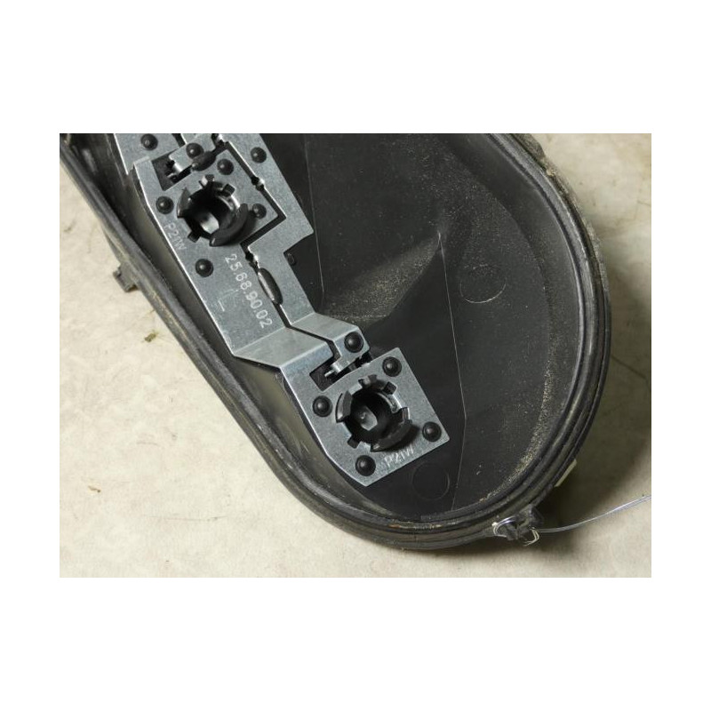 Platine feu arriere gauche PEUGEOT 107 PHASE 1 d’occasion