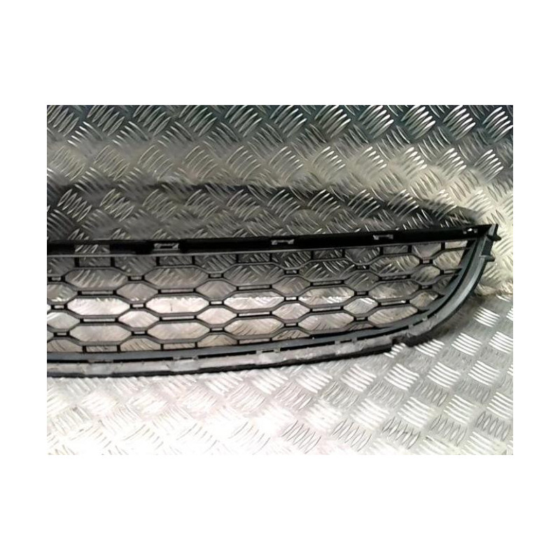 Grille de pare choc RENAULT TWINGO 2 PHASE 2 d’occasion
