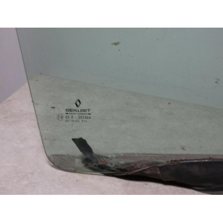 Vitre avant droit RENAULT R21 PHASE 2 d’occasion