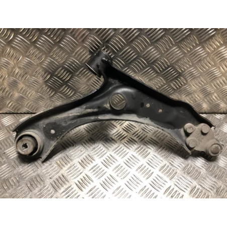 Triangle avant gauche FORD FOCUS 4 PHASE 1 d’occasion