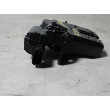 Serrure de coffre RENAULT MEGANE 3 PHASE 1 d’occasion