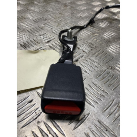 Attache ceinture avant droit MITSUBISHI SPACE STAR 3 PHASE 3 d’occasion