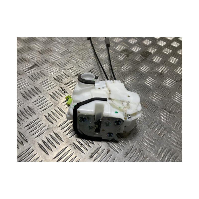 Serrure arriere gauche MITSUBISHI SPACE STAR 3 PHASE 3 d’occasion