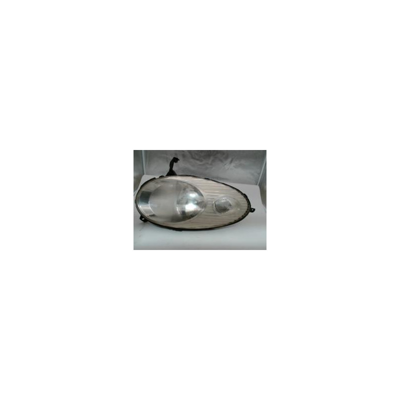 Optique avant principal droit (feux)(phare) NISSAN MICRA 3 PHASE 1 d’occasion