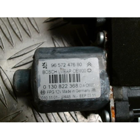 Leve vitre electrique avant gauche PEUGEOT 308 1 PHASE 2 d’occasion